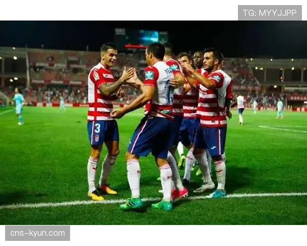 格拉纳达主场赛前发生小规模球迷冲突，当地警方已介入控制局面